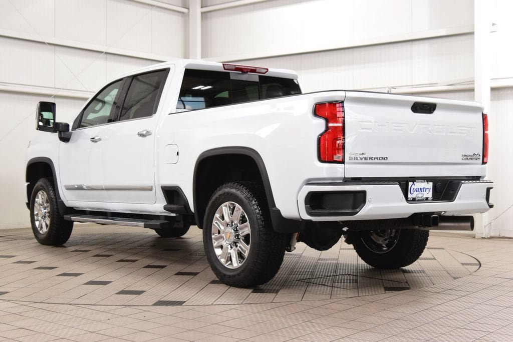 New 2026 Chevrolet Silverado 2500 High Country w/ High Country Premium Package AWD/4WD image 6