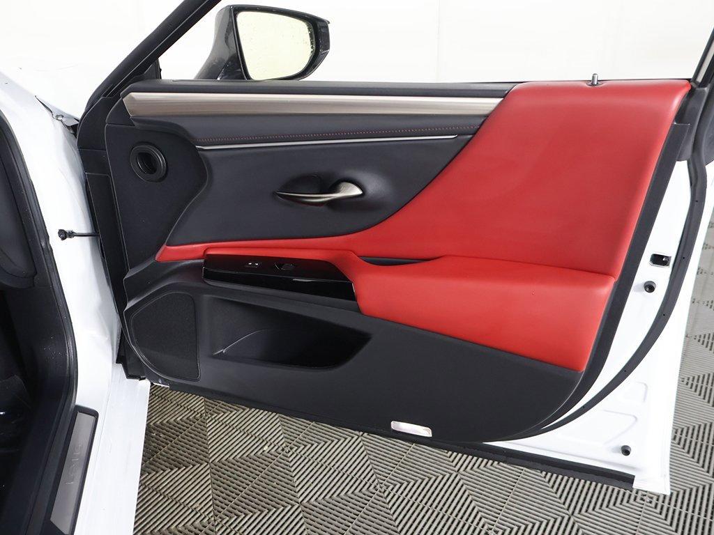 Used 2024 Lexus ES 350 F Sport w/ Technology Package image 26