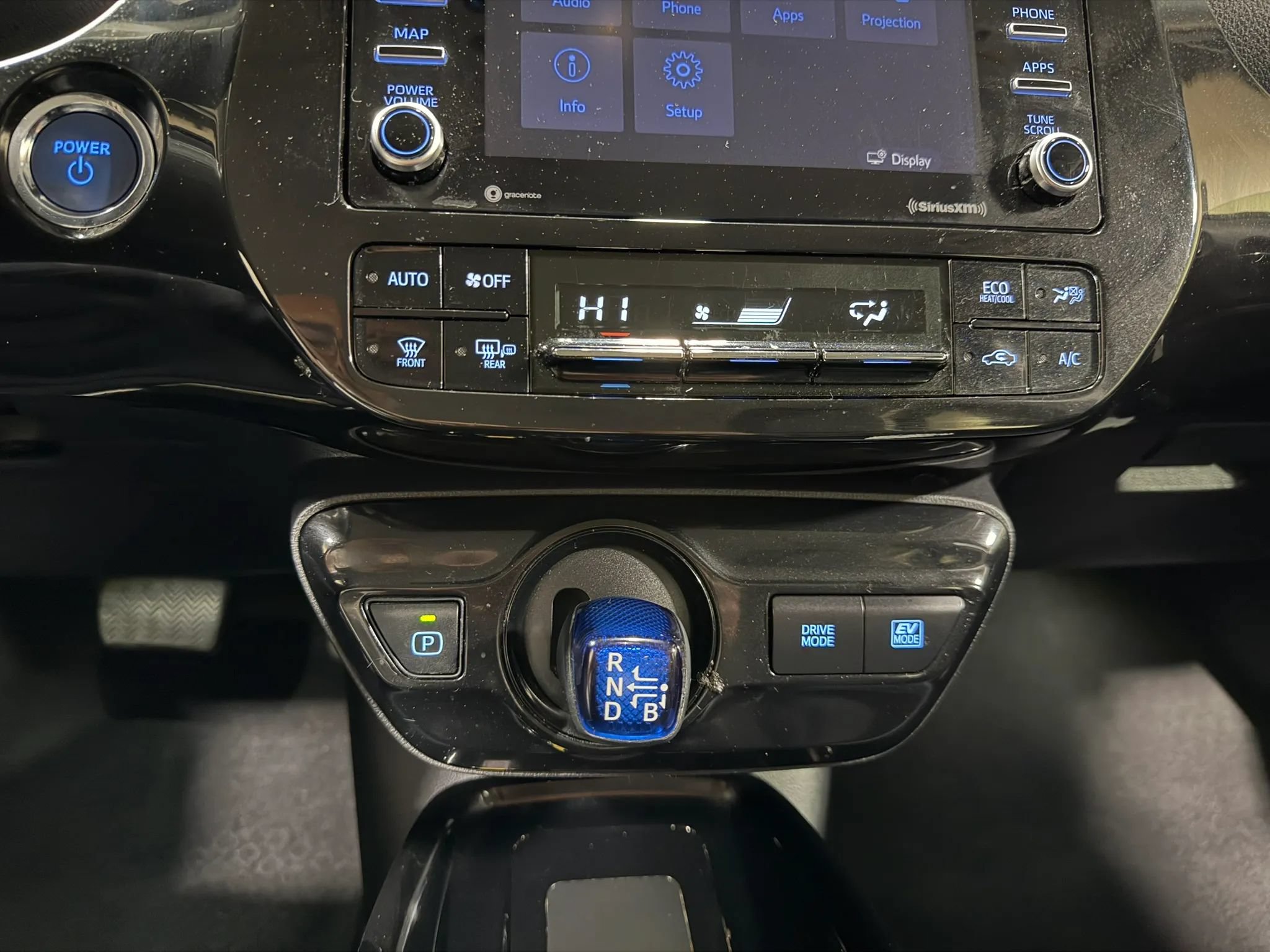Used 2022 Toyota Prius XLE AWD/4WD image 50