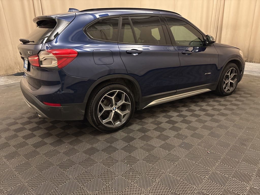 Used 2017 BMW X1 xDrive28i image 3