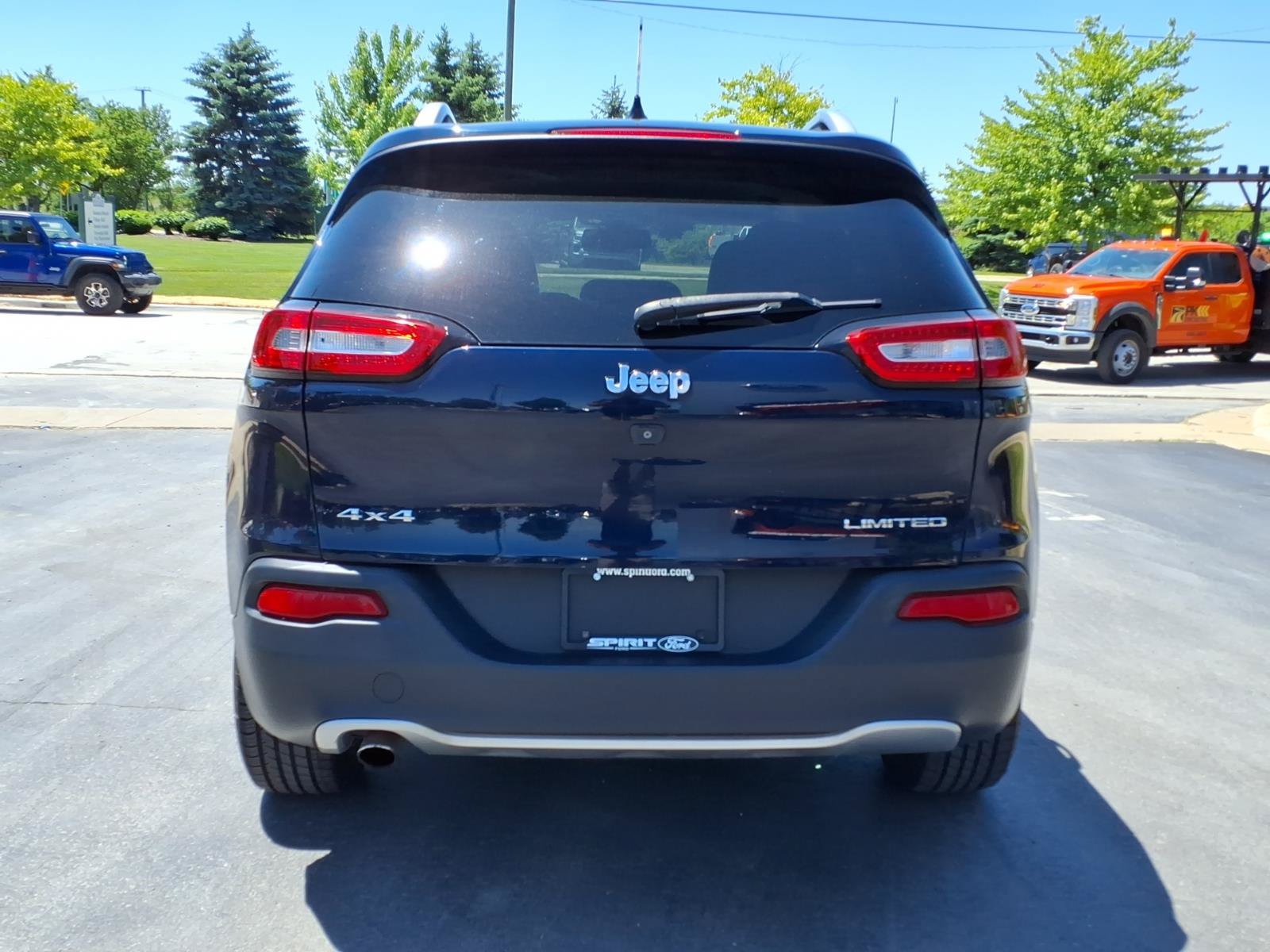 Used 2014 Jeep Cherokee Limited AWD/4WD image 6