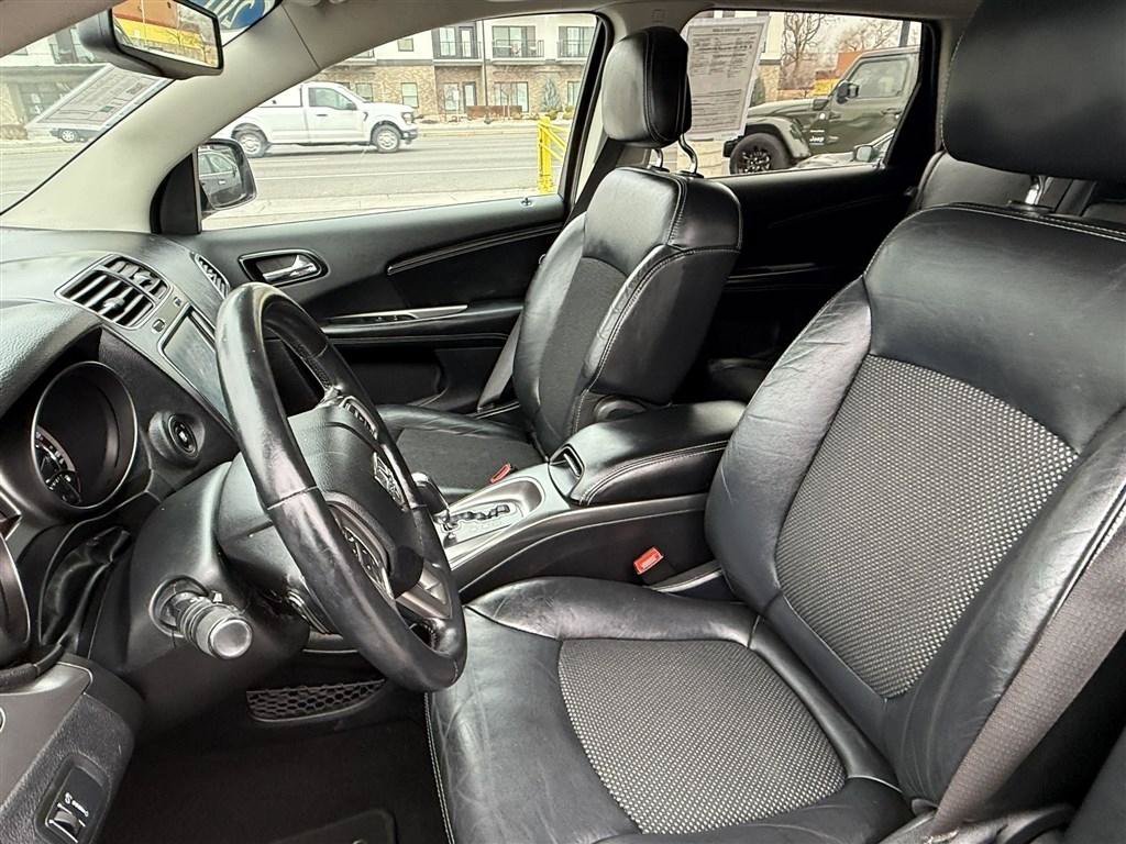 Used 2015 Dodge Journey Crossroad w/ Flexible Seating Group FWD image 15