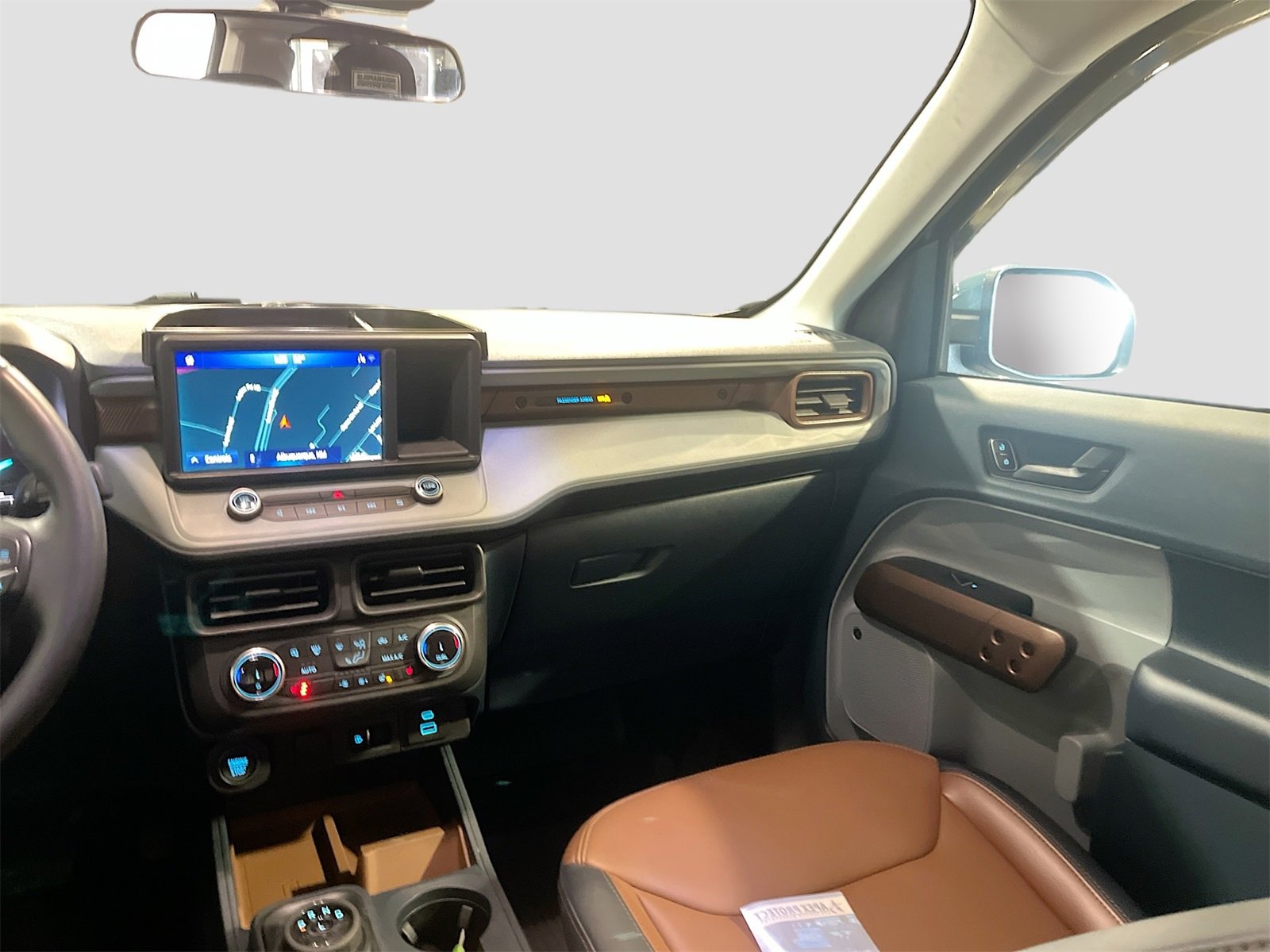 Used 2023 Ford Maverick Lariat w/ Lariat Luxury Package image 24