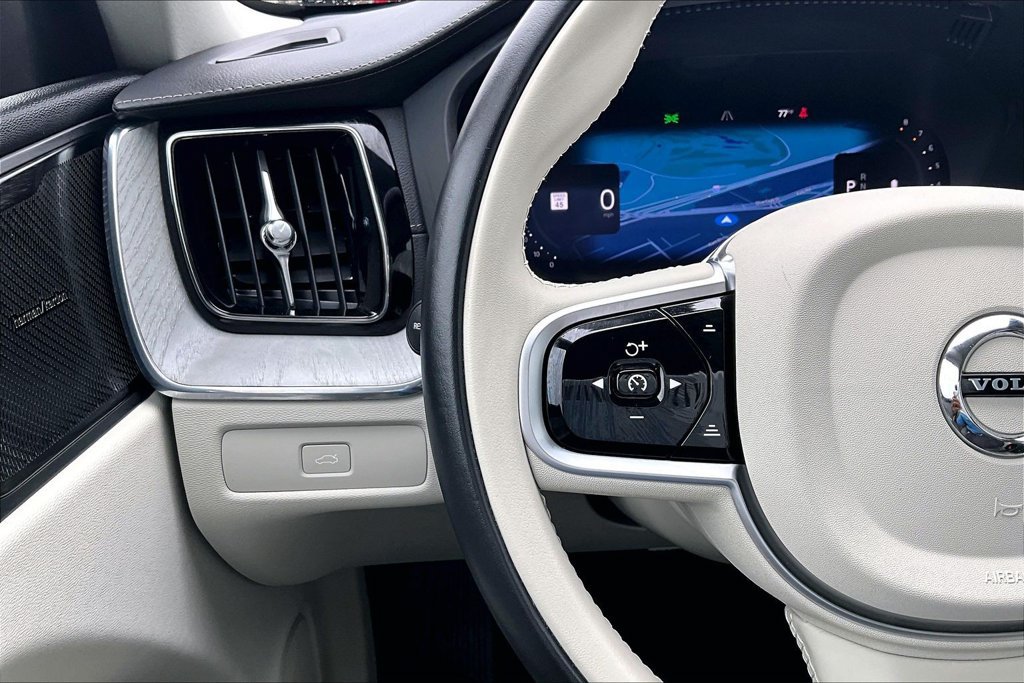 Certified 2025 Volvo XC60 B5 Ultra w/ Protection Package Premier AWD/4WD image 26