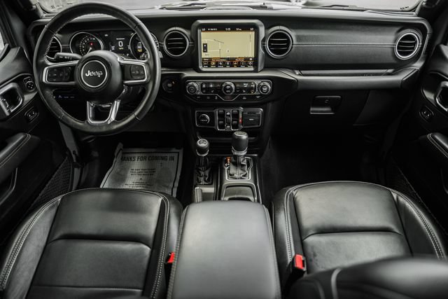Used 2023 Jeep Wrangler Unlimited Sahara w/ Cold Weather Group AWD/4WD image 31