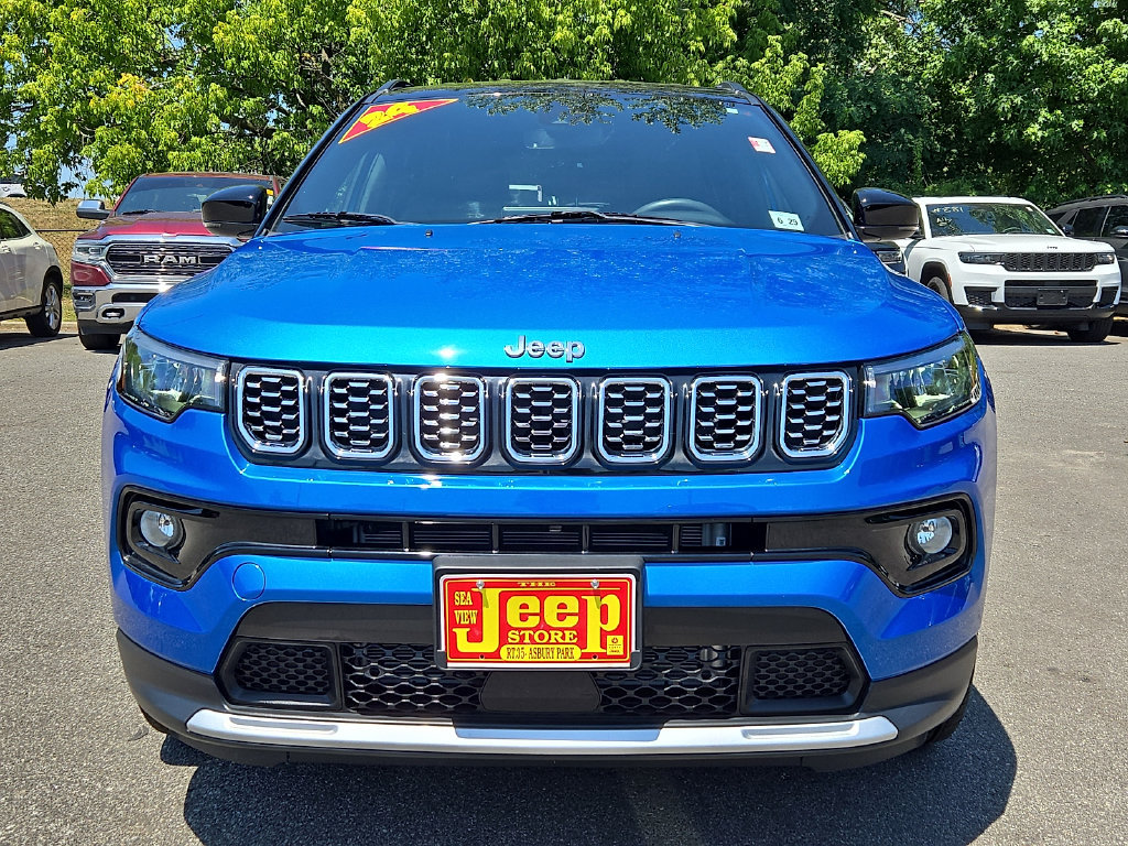 Certified 2024 Jeep Compass Limited AWD/4WD image 2