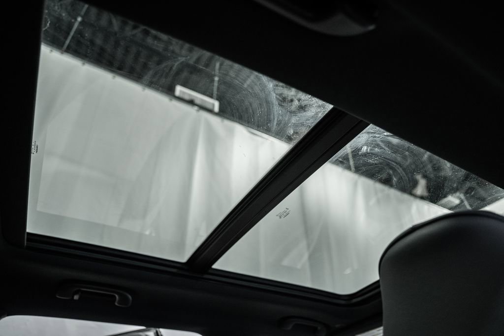 New 2026 Jeep Compass Limited w/ Sun, Sound & Navigation Group image 32