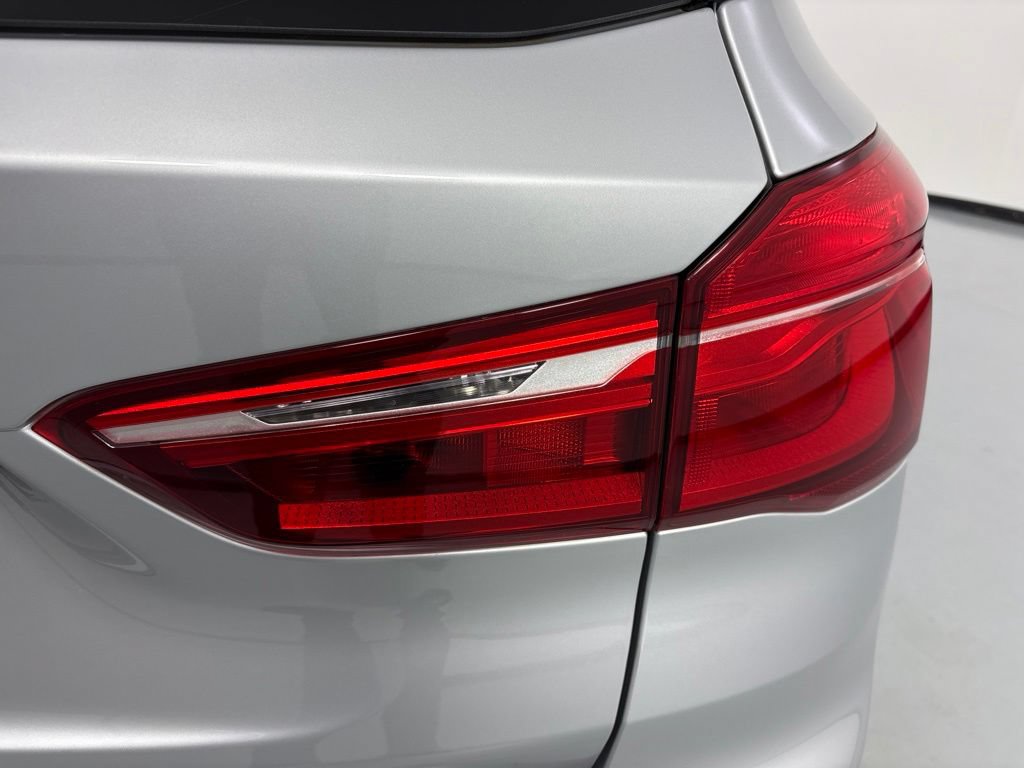 Used 2019 BMW X1 xDrive28i w/ Convenience Package AWD/4WD image 7