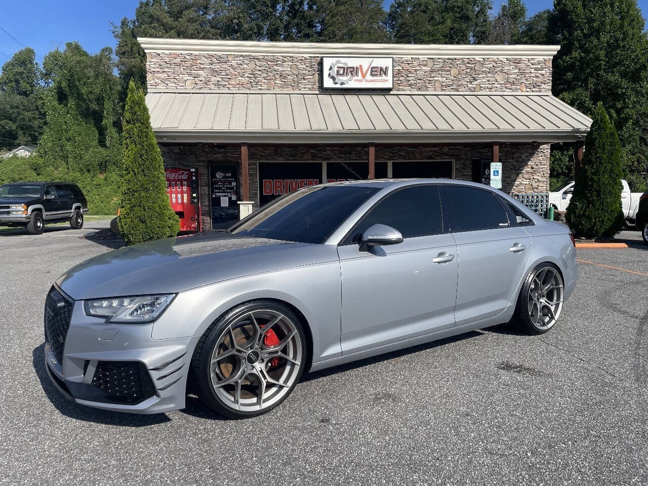 Used 2017 Audi A4 2.0T Premium w/ Audi MMI Navigation Plus