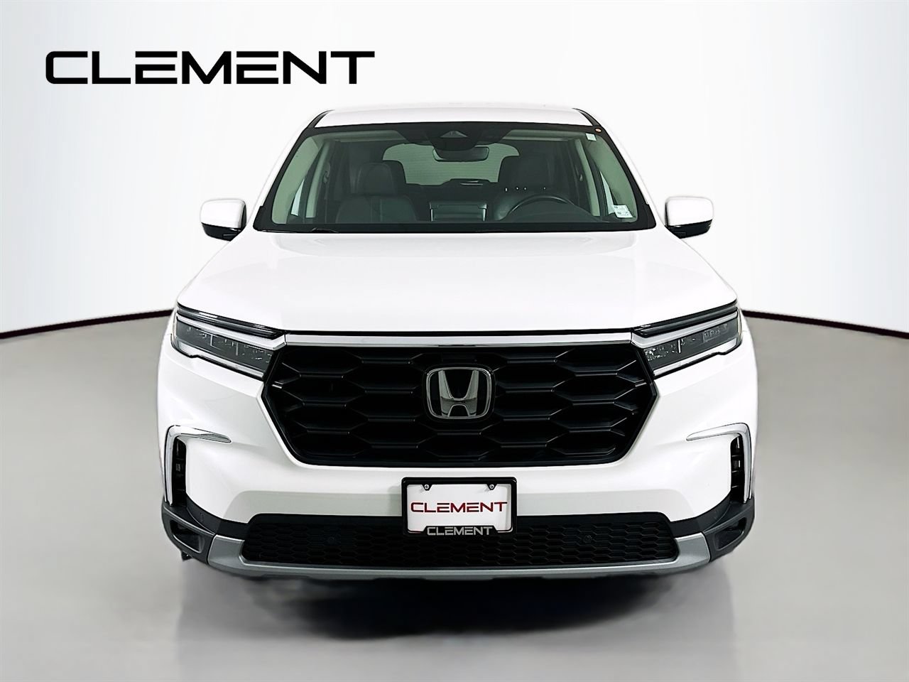 Used 2025 Honda Pilot EX-L image 3