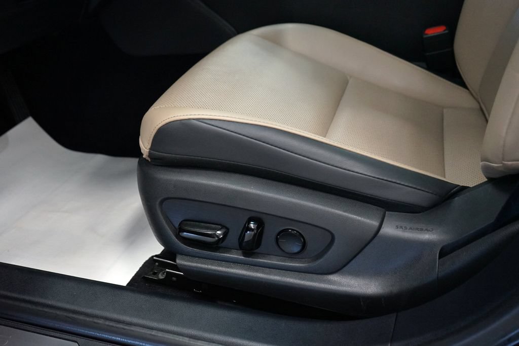 Used 2021 Lexus ES 250 w/ Premium Package AWD/4WD image 27