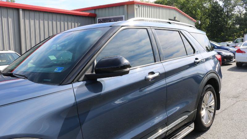 Used 2021 Ford Explorer Limited w/ Hybrid Equipment Group 310A AWD/4WD image 4