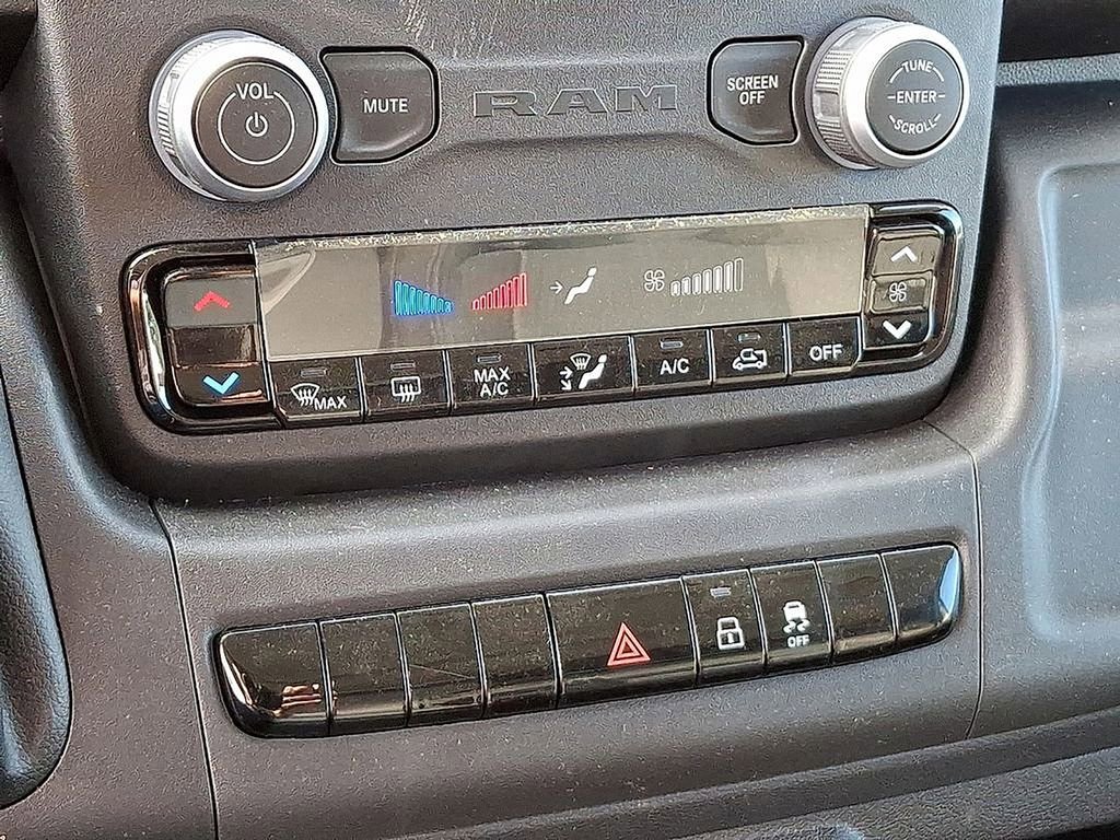 Used 2023 RAM ProMaster 3500 FWD image 13