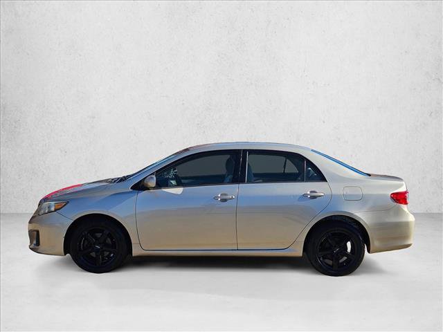 Used 2012 Toyota Corolla LE image 9