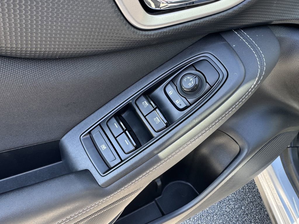 Used 2021 Subaru Forester Premium image 11