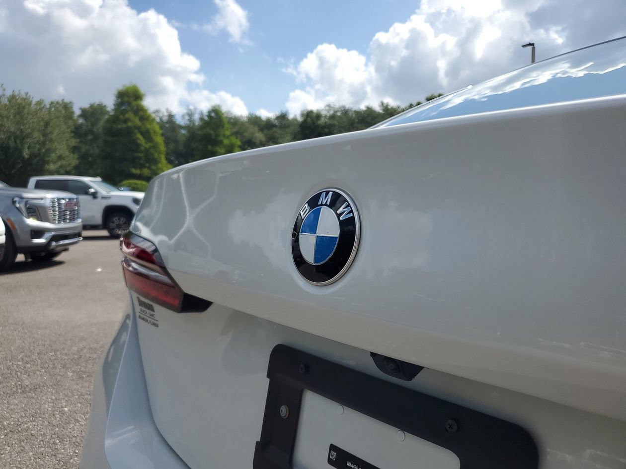 Used 2026 BMW 530i RWD image 6