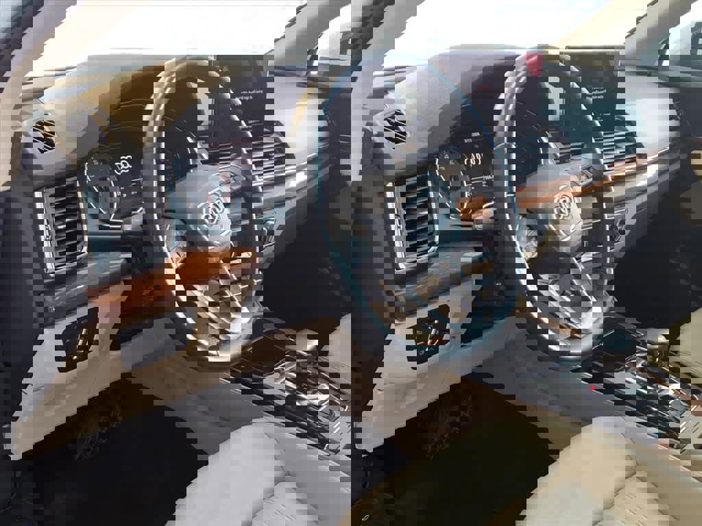 Used 2023 Audi Q5 2.0T Premium w/ Convenience Package image 9