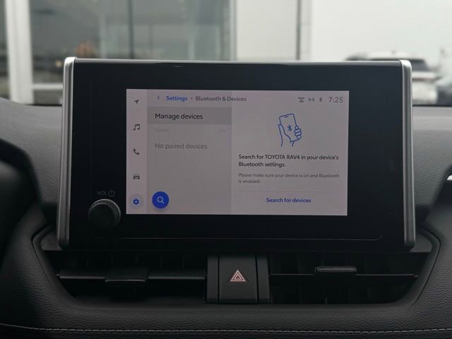Used 2024 Toyota RAV4 LE image 32