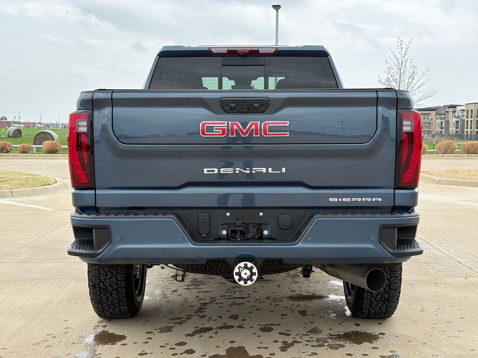 Used 2026 GMC Sierra 2500 Denali w/ Denali Reserve Package image 6