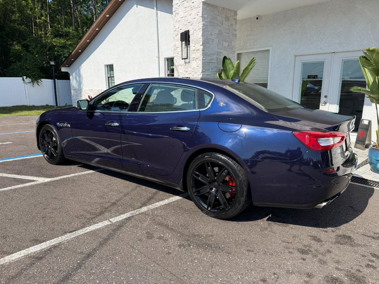 Used 2016 Maserati Quattroporte S RWD image 11