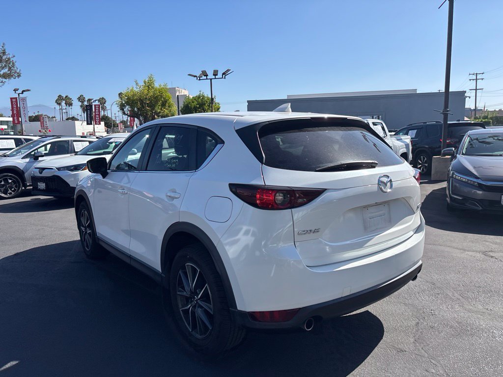 Used 2018 MAZDA CX-5 Touring w/ Preferred Equipment Package FWD image 6