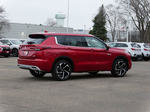 Used 2025 Mitsubishi Outlander SEL image 5