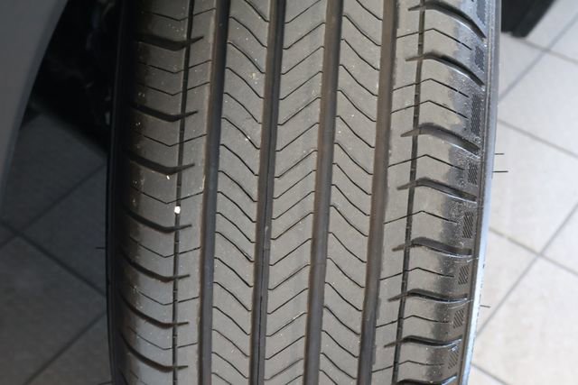 Used 2025 GMC Terrain Elevation image 10