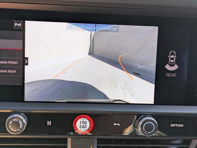 New 2026 Porsche Macan image 19