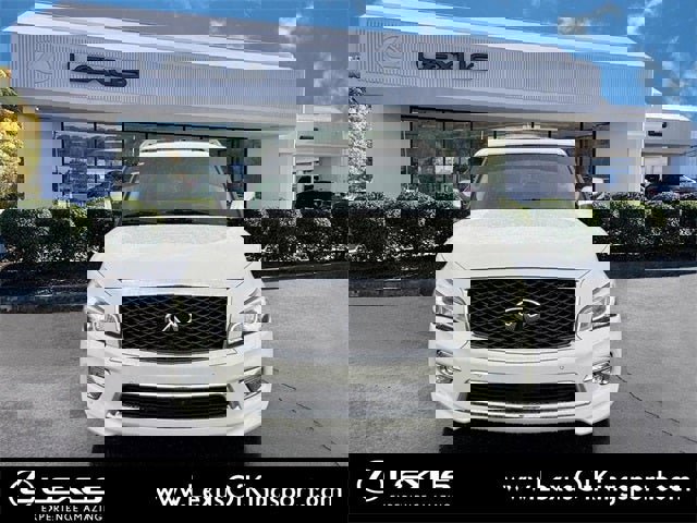 Used 2016 INFINITI QX80 4WD w/ Deluxe Technology Package image 8