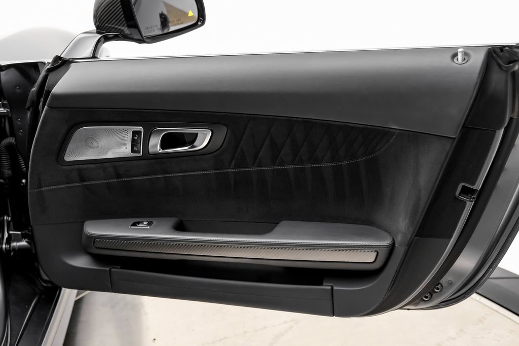 Used 2018 Mercedes-Benz AMG GT R image 45