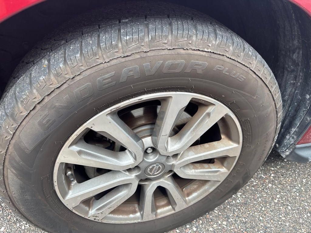 Used 2016 Nissan Pathfinder S FWD image 3