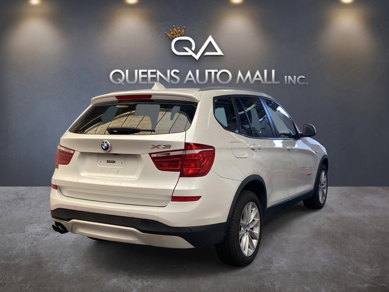 Used 2016 BMW X3 xDrive28i AWD/4WD image 6