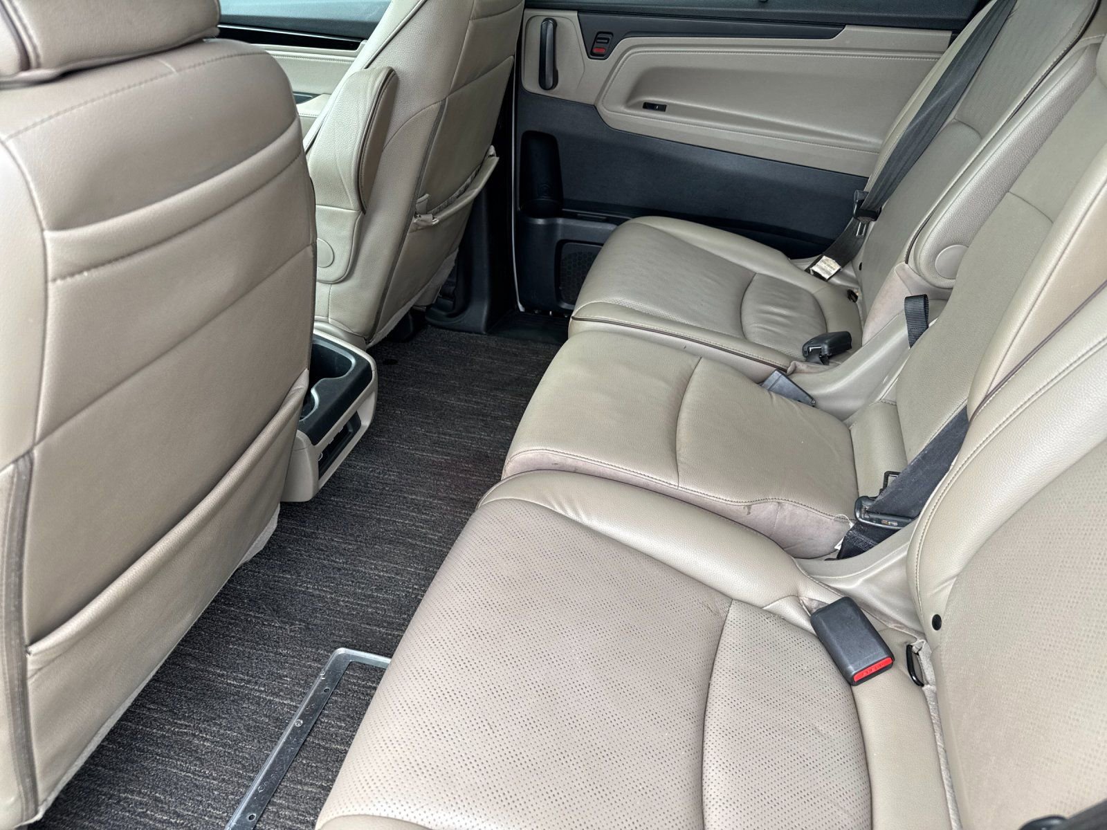 Used 2022 Honda Odyssey Elite image 11
