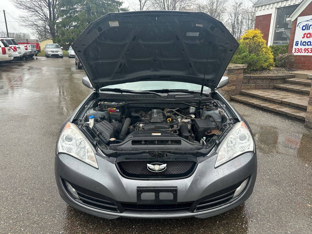 Used 2010 Hyundai Genesis 2.0T RWD image 12