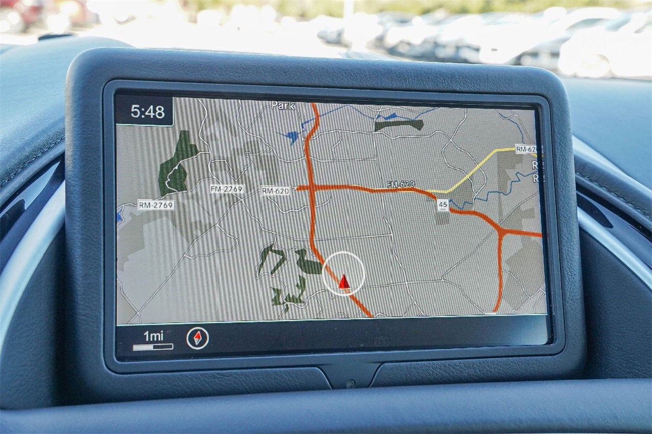 Used 2020 Aston Martin DB11 Volante image 30