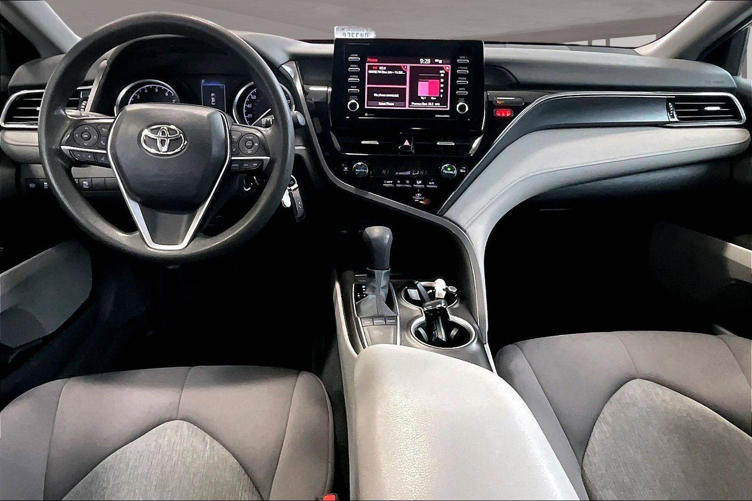 Used 2023 Toyota Camry LE image 17