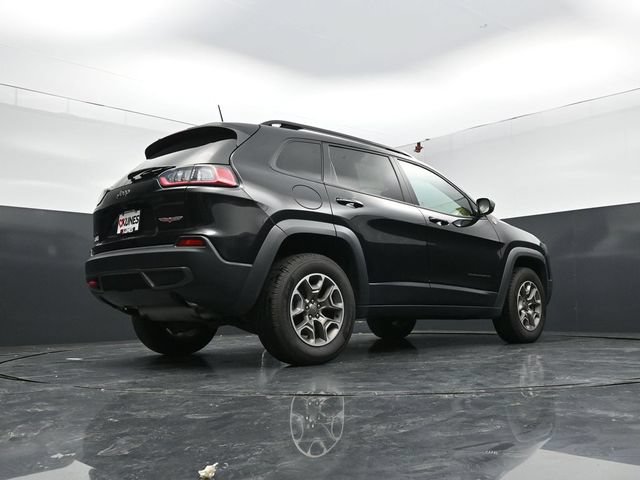 Used 2022 Jeep Cherokee Trailhawk AWD/4WD image 48