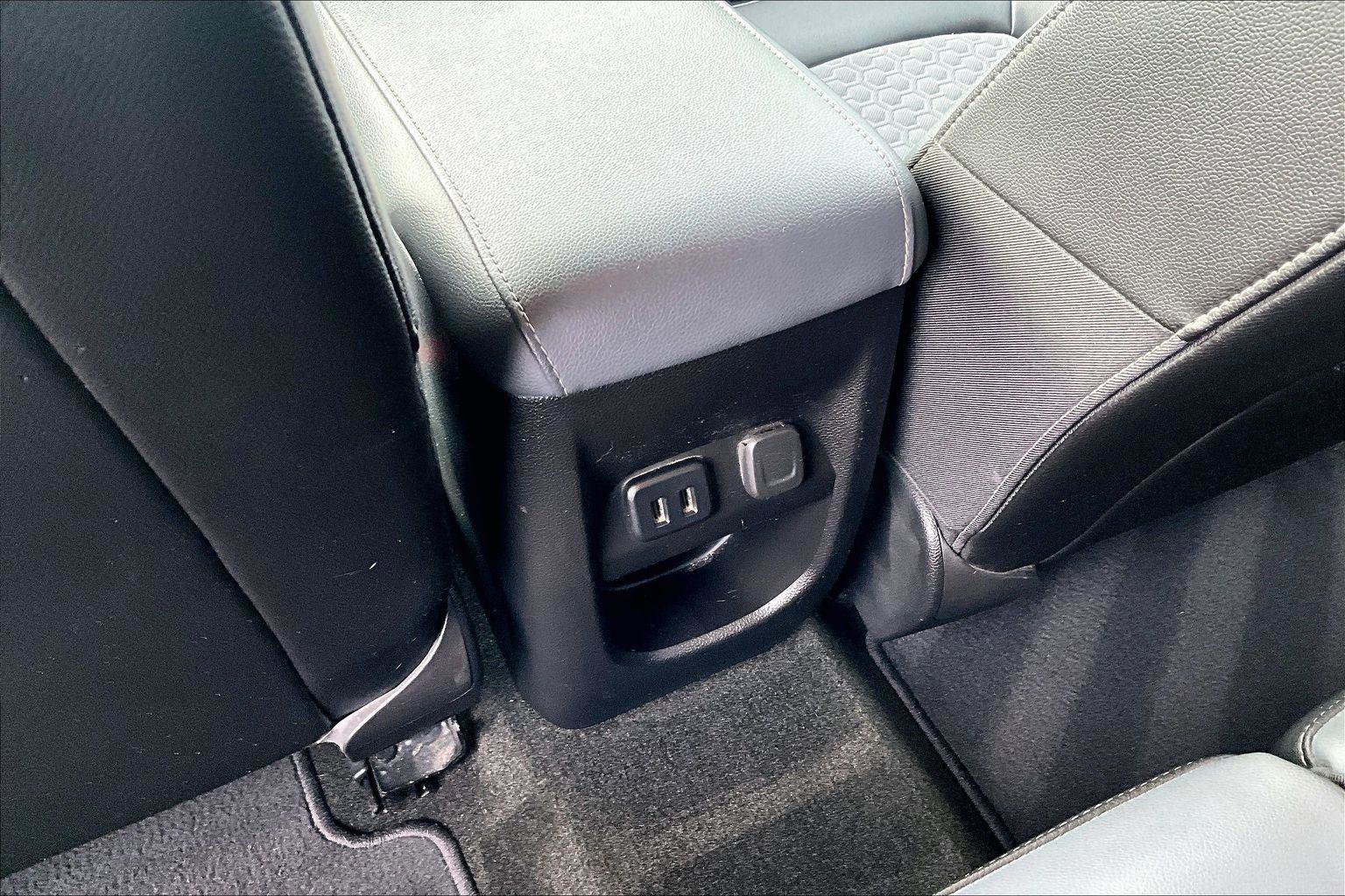 Used 2018 Chevrolet Colorado Z71 image 33