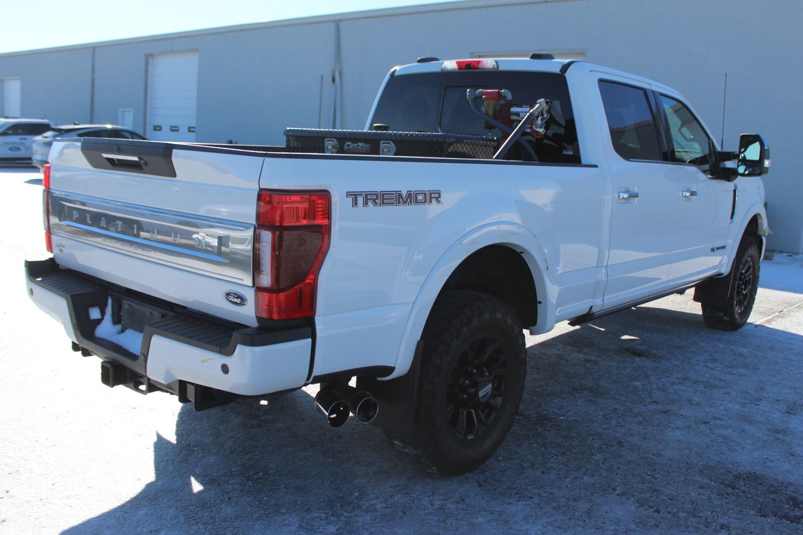 Used 2022 Ford F250 Platinum w/ Tremor Off-Road Package image 6