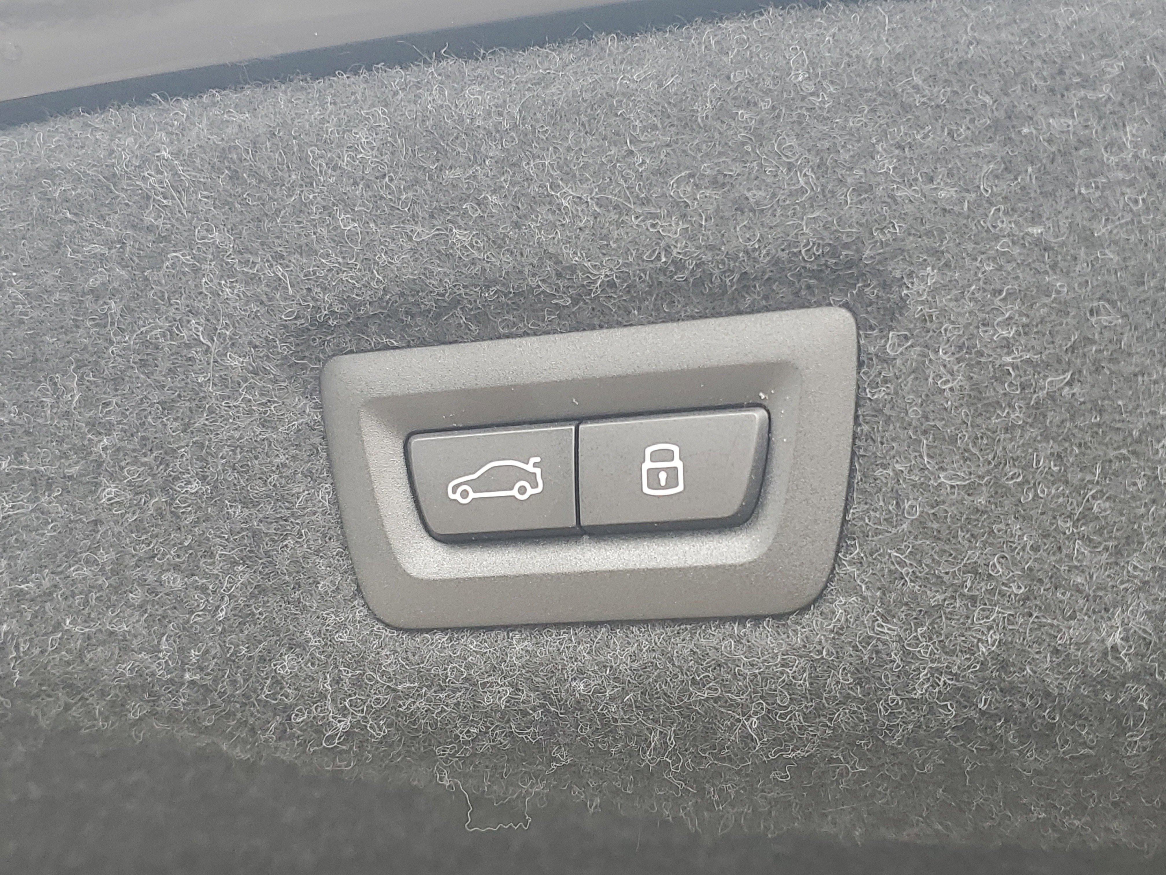 New 2026 BMW 540i xDrive w/ M Sport Package image 27