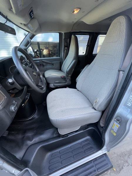 Used 2020 Chevrolet Express 3500 LS RWD image 14
