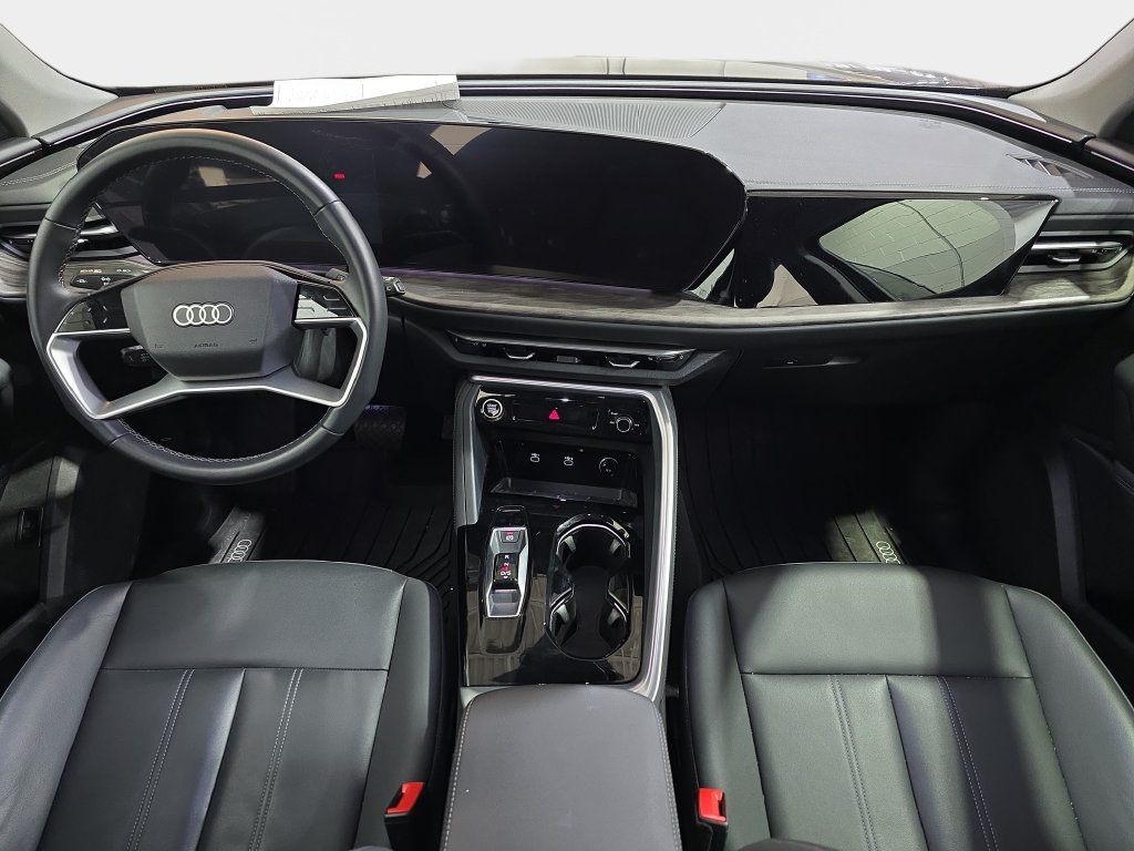 Used 2025 Audi Q5 Premium w/ Convenience Package AWD/4WD image 10