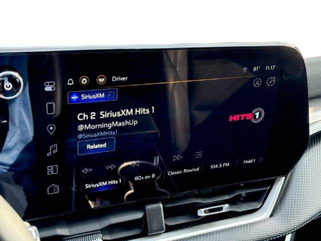 Used 2025 Chevrolet Equinox LT w/ Convenience Package II FWD image 12