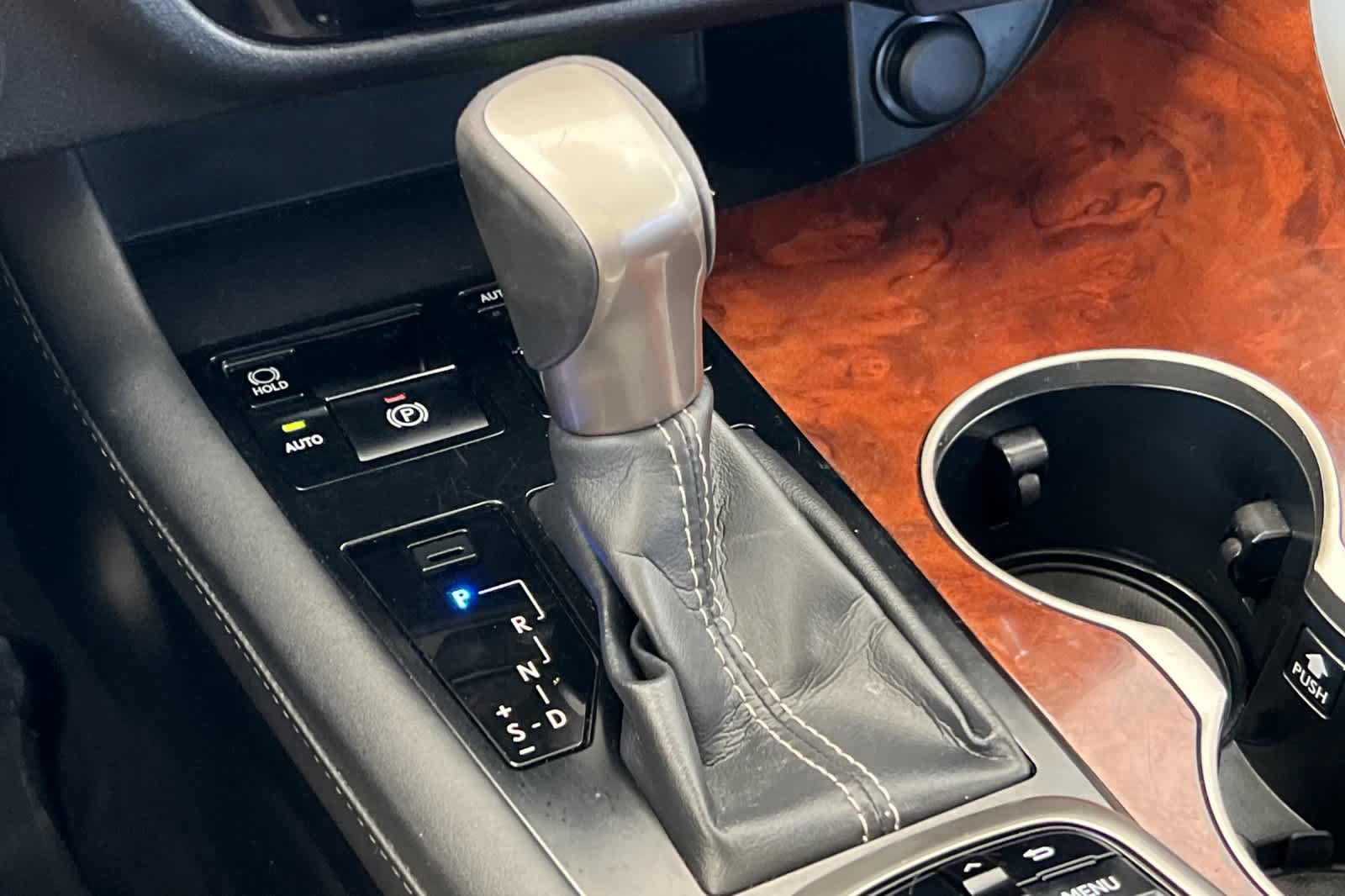 Used 2019 Lexus RX 350L FWD image 25