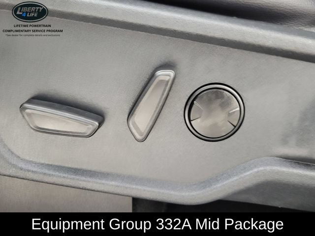 Used 2025 Ford Bronco Badlands AWD/4WD image 14