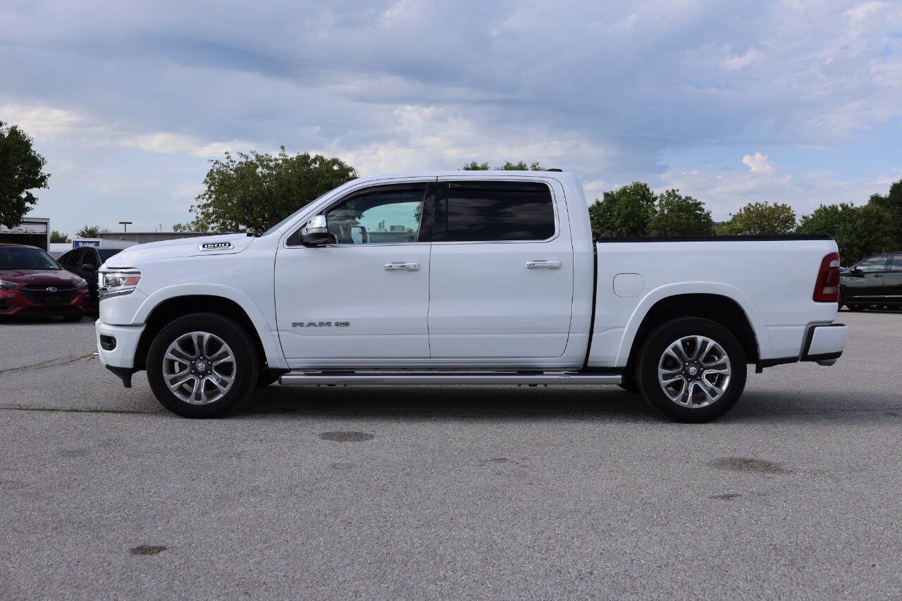 Used 2022 RAM 1500 Limited w/ Body Color Bumper Group AWD/4WD image 8