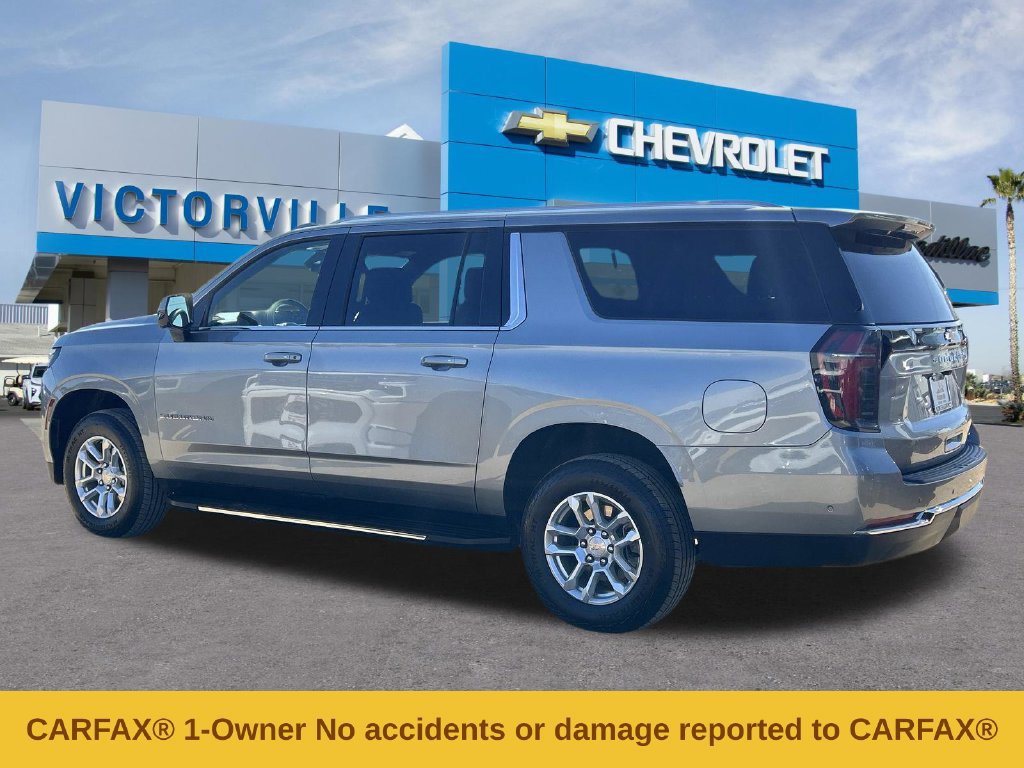 Certified 2025 Chevrolet Suburban LT AWD/4WD image 4