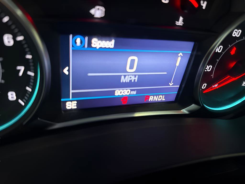 Used 2023 Chevrolet Equinox LT AWD/4WD image 24