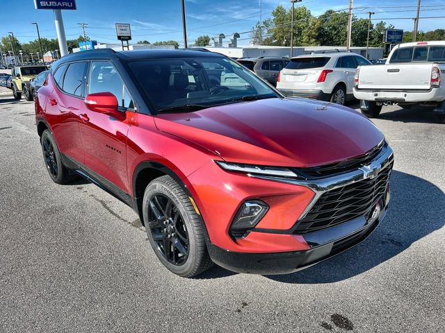 Used 2025 Chevrolet Blazer RS w/ Driver Confidence II Package AWD/4WD image 10