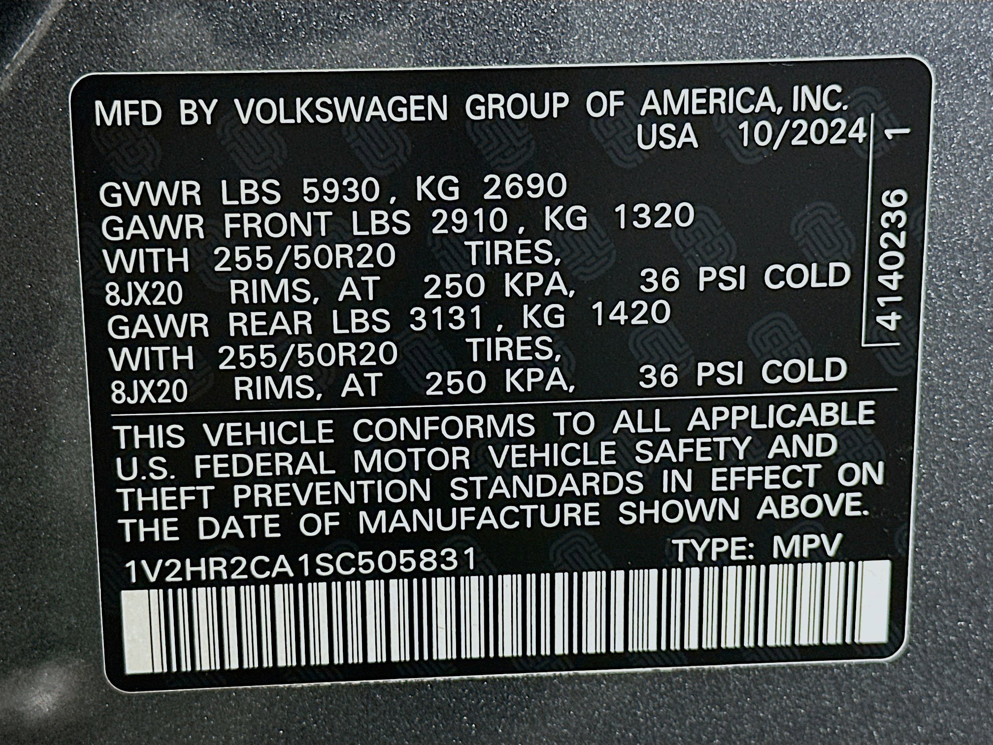 Used 2025 Volkswagen Atlas SE AWD/4WD image 12